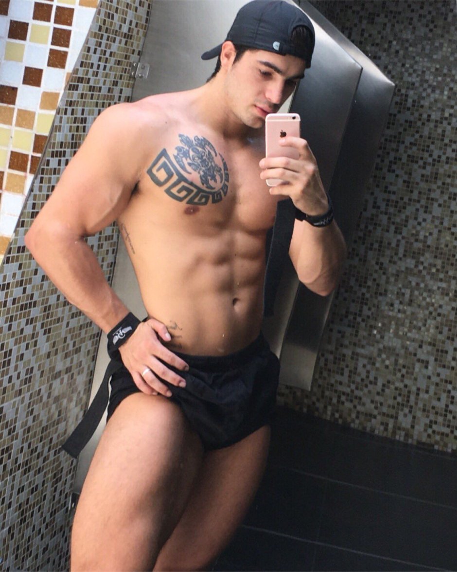 Malik Delgaty torso