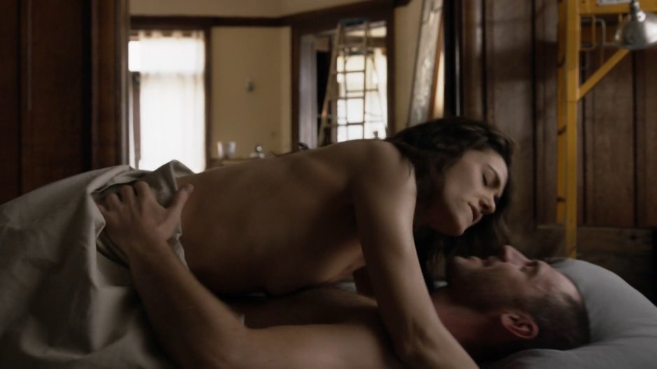 Naked Emmy Rossam in the series