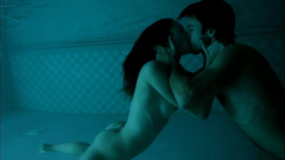 Shameless Laura Wiggins naked