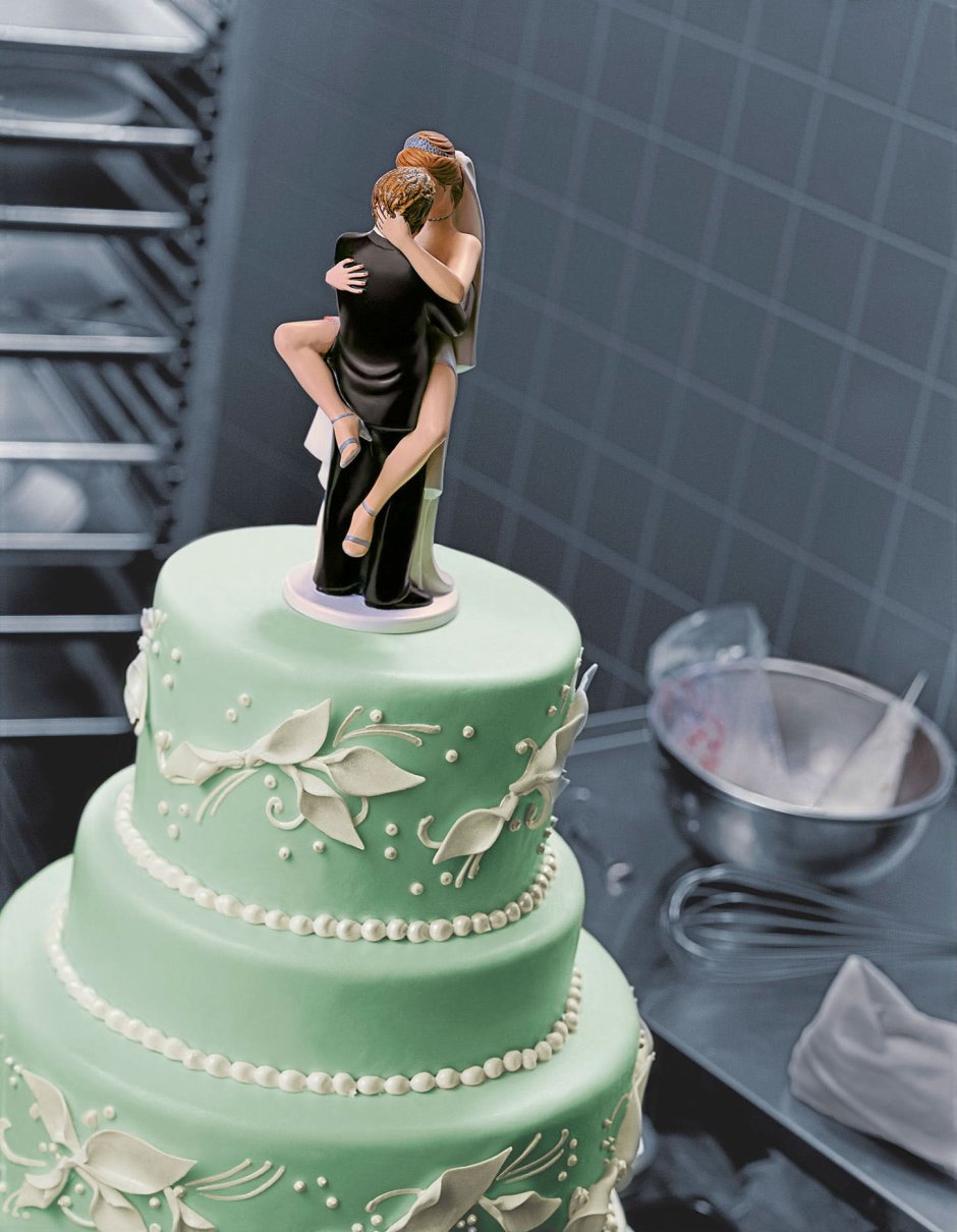 Cake breast