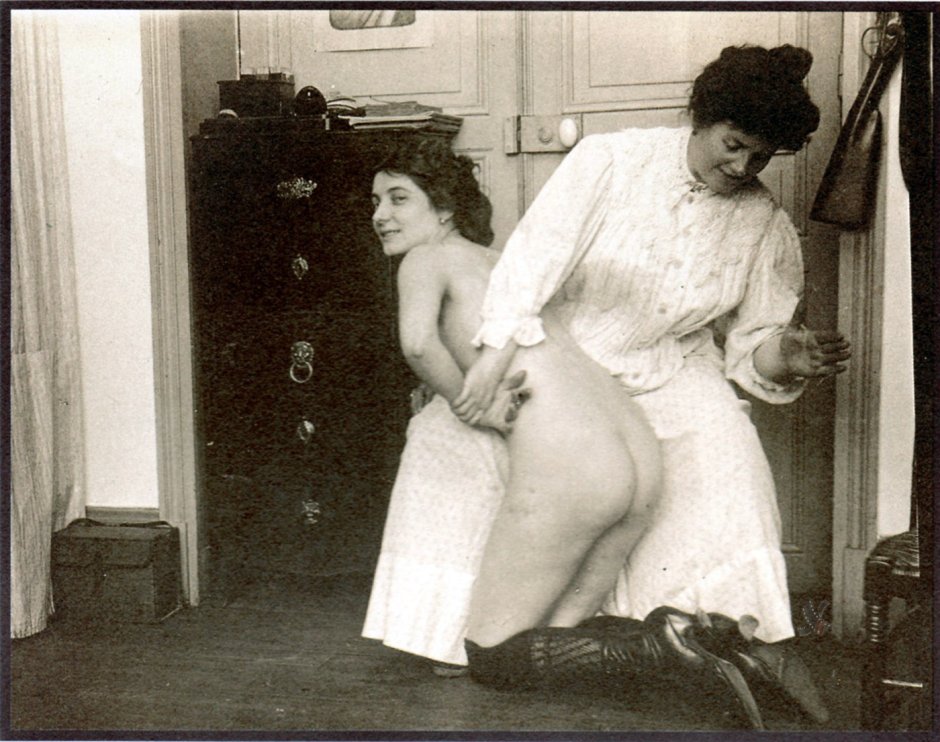 Pornographic retro flogging