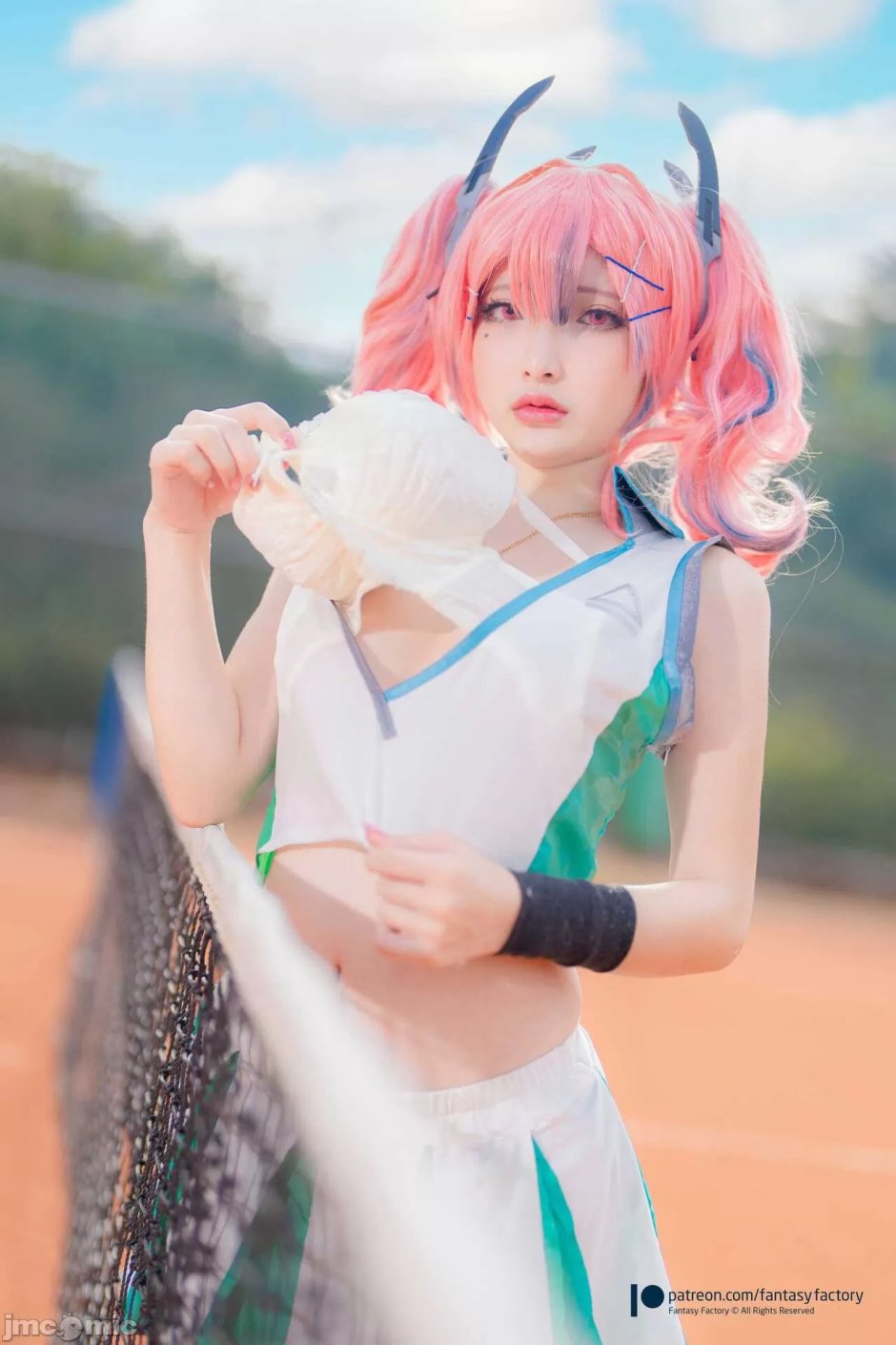 Siaoding Komachi Hot