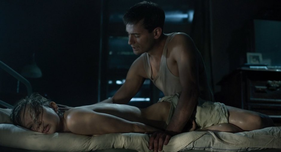 Emily Browning Sleeping Beauty