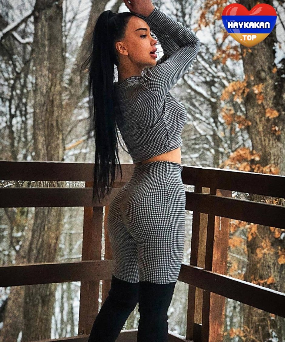 Natali Tonoyan Merk