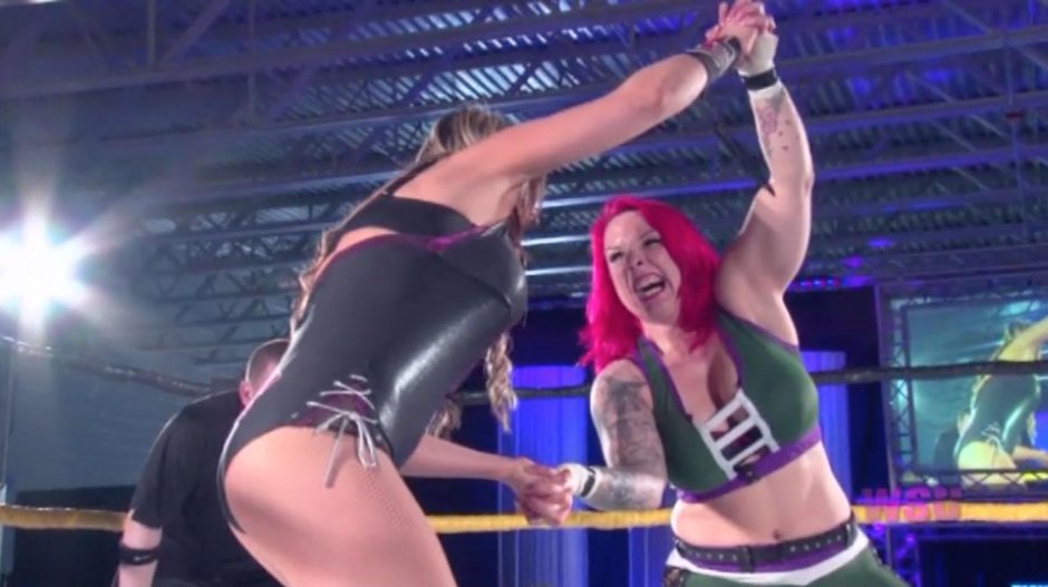 Petrikova and Romashkin fight