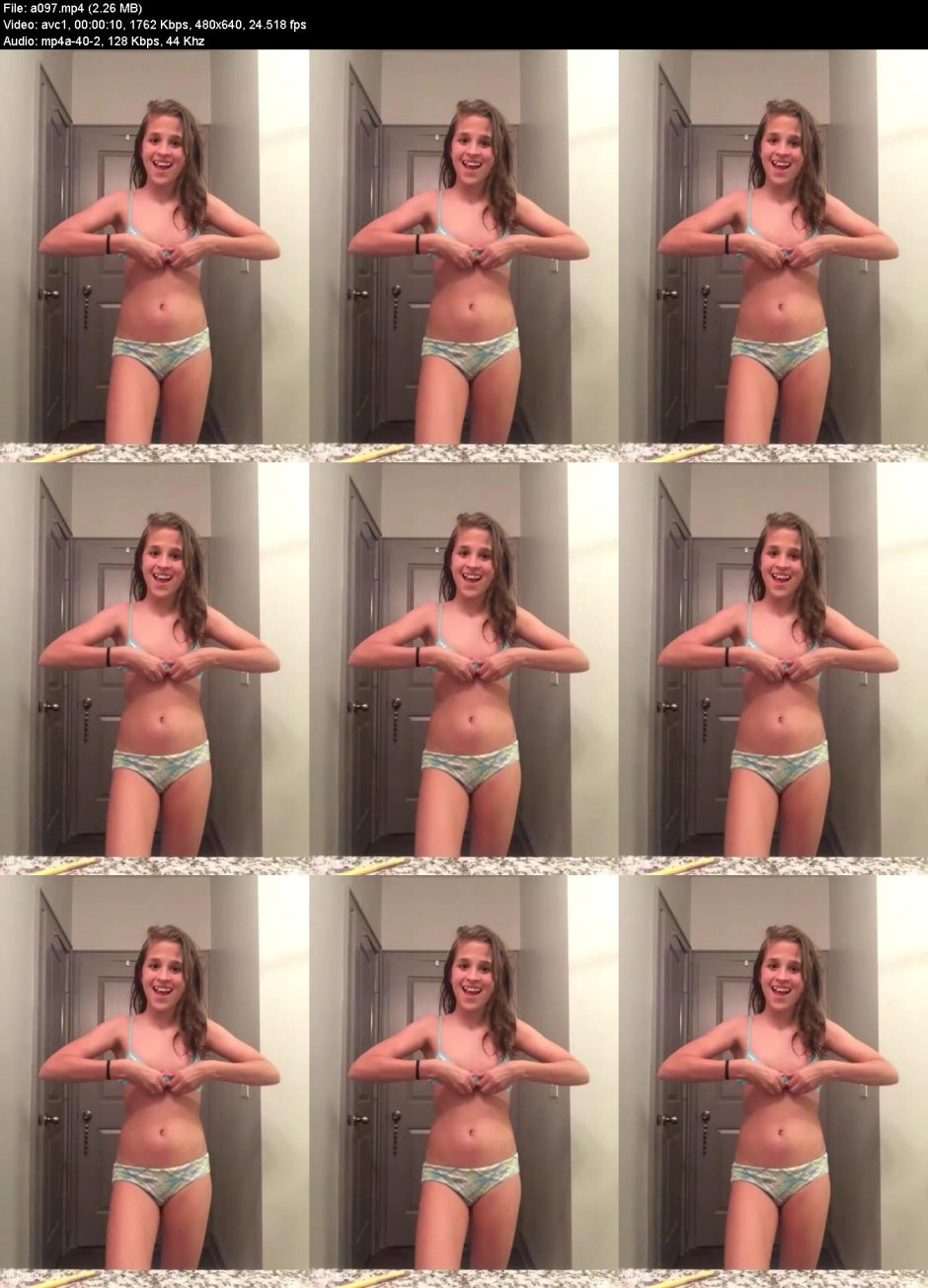Girls webcam striptease periscope