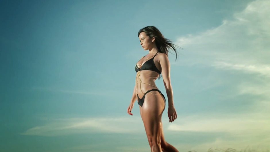 Singer Inna Amazing
