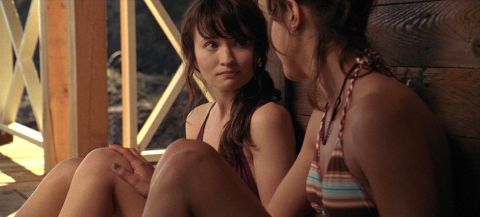Emily Jane Browning Nude