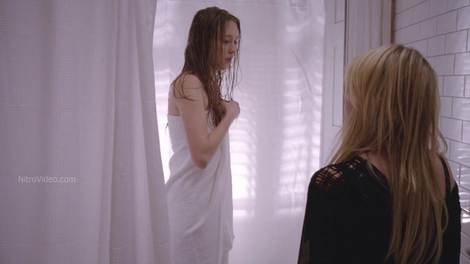 Taissa Farmiga Anna, 2013