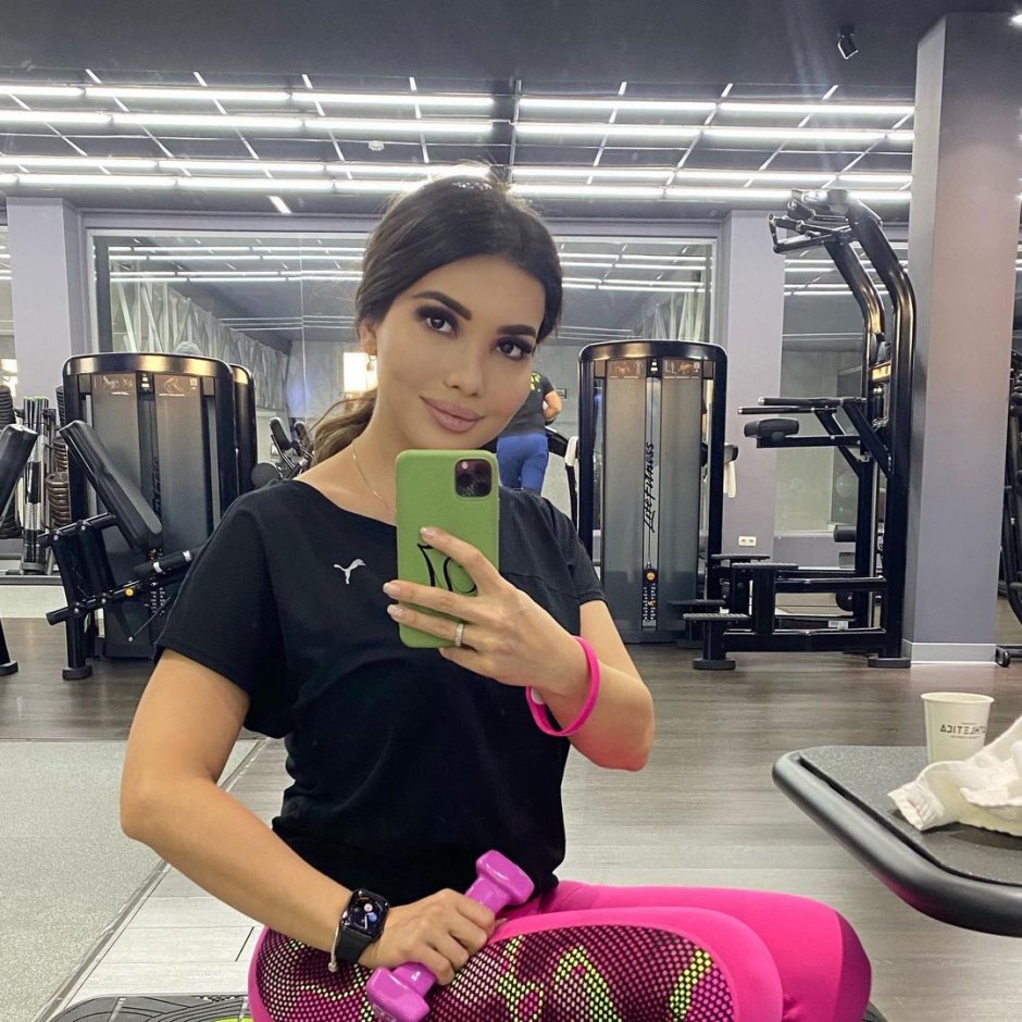 Munisa rizayeva ovuna ovuna