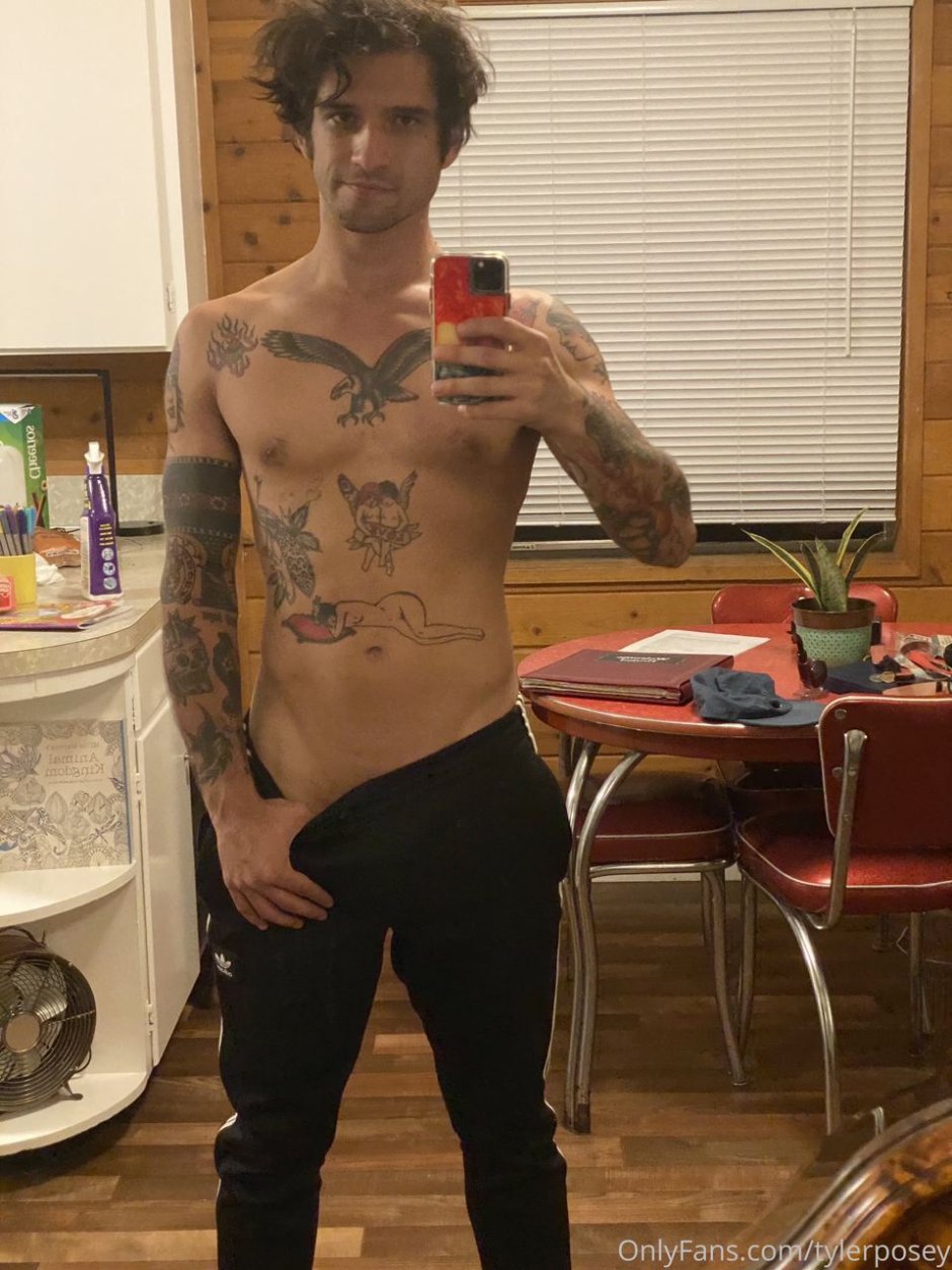 Tyler Johnson torso