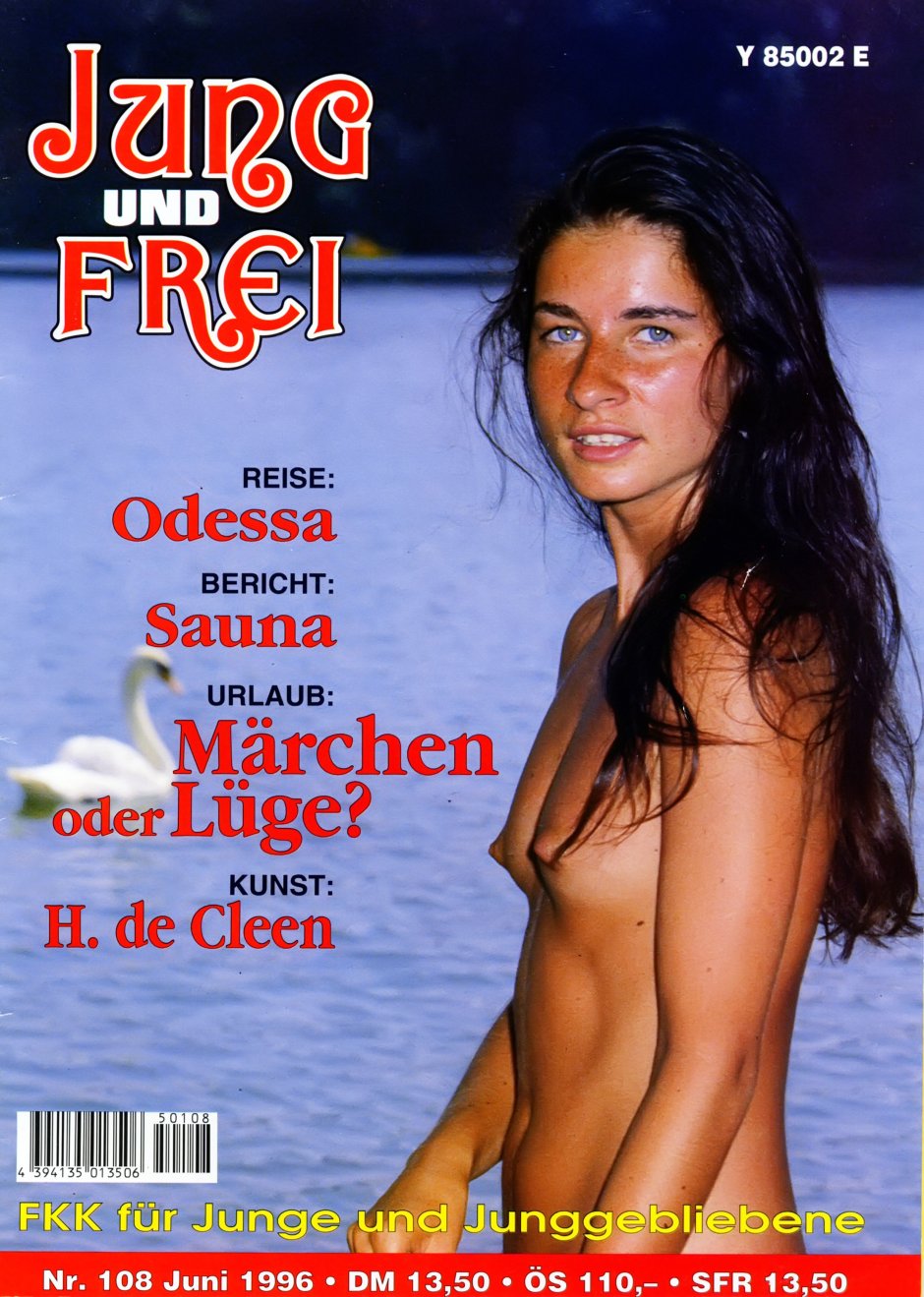 Naked photos from Jung und Frei magazine