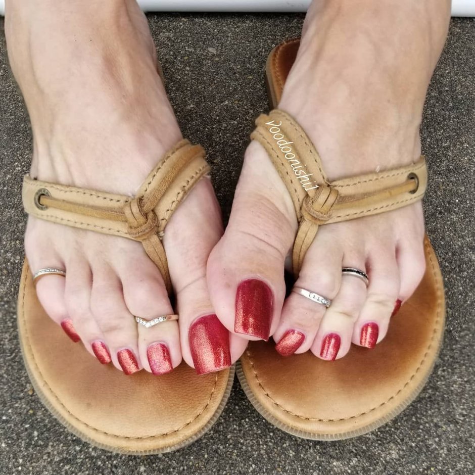 Rainha Grazi Feet