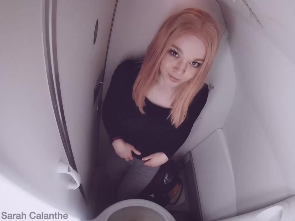 Sarah Calanthe is completely naked