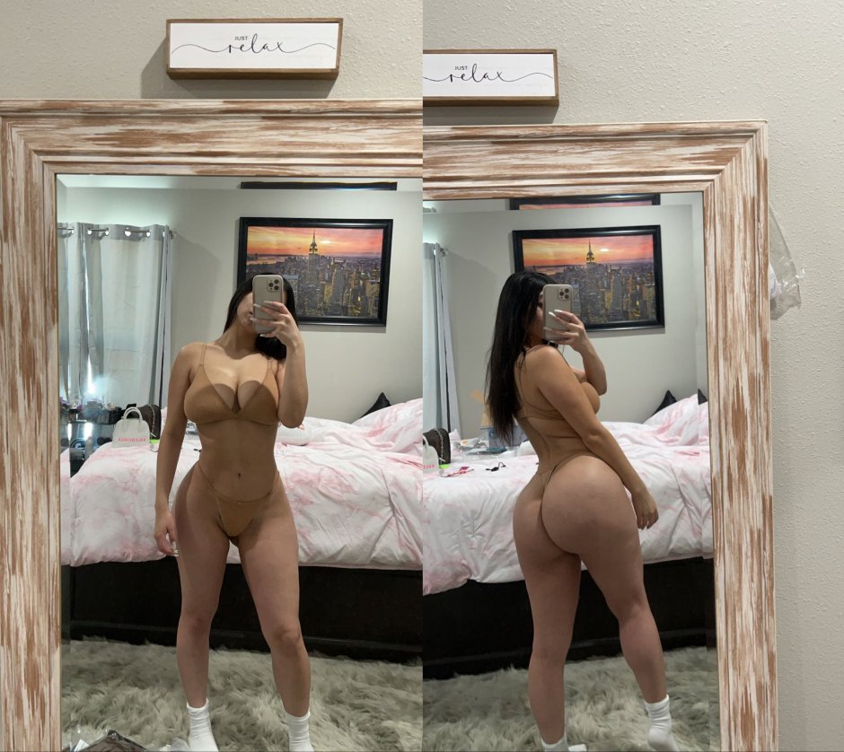 Violet Mayers Nude Pantyhose