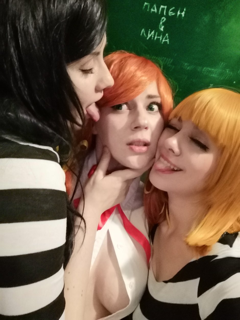 Shahdee cosplay