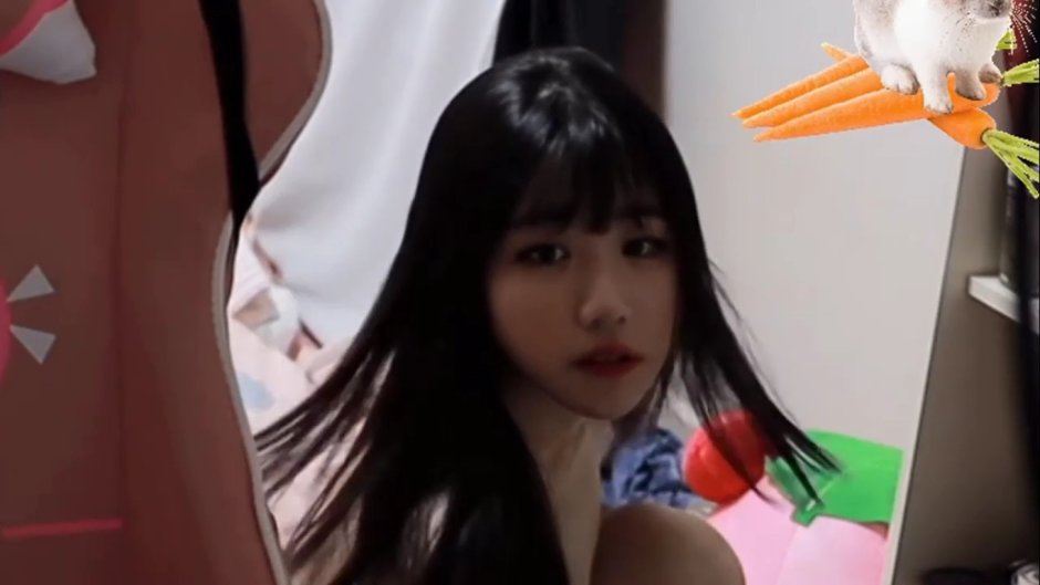 Addielyn 알몸