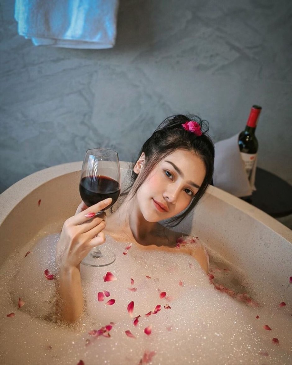 DEPFAKE ANYA GERALDINE
