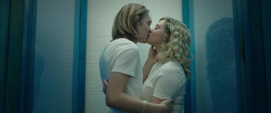 Kate Bekinsale Naked in the movies