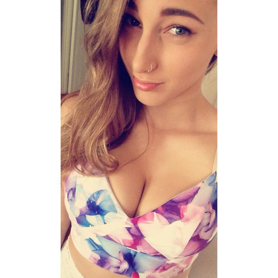 RAW SUPERSTAR