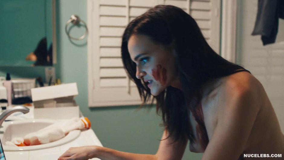 Maidelin Winter Naked - Madeline Zima Nude