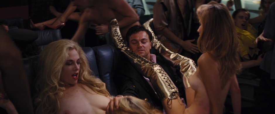 Margo Robbie Wolf with Wall Street 18 Naked