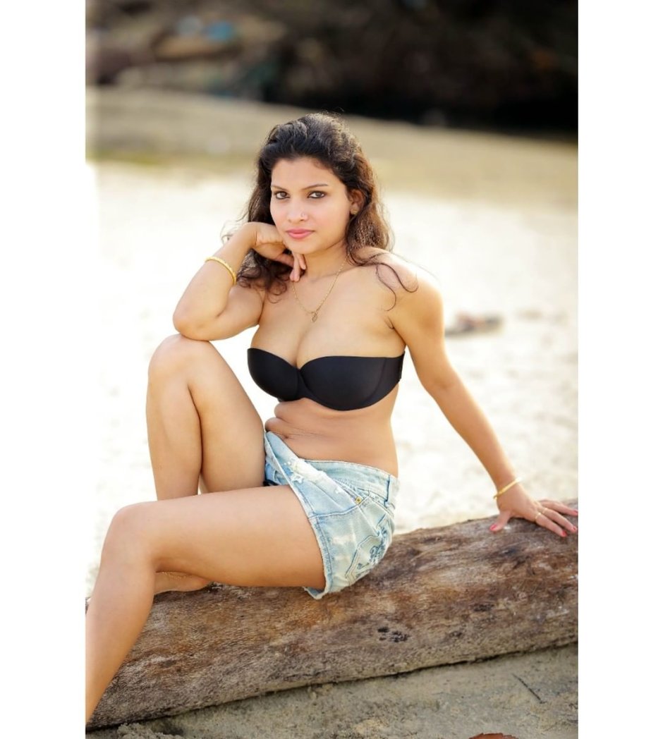 Model Indian Photoshoot Leaked