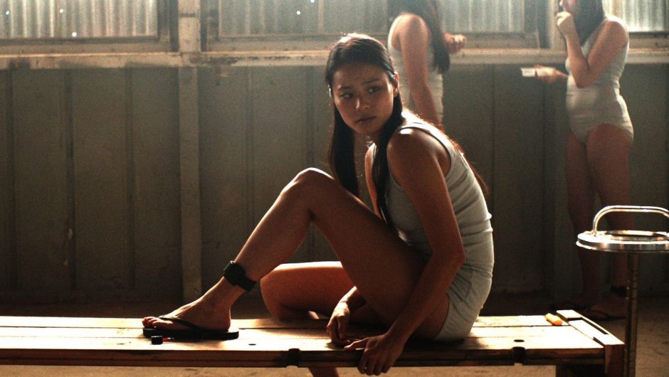 Jamie Chung bed scene