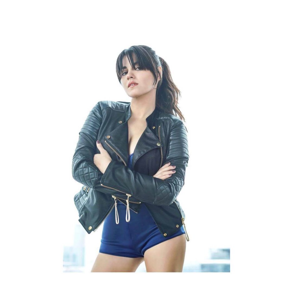 Regina Pavón Hot