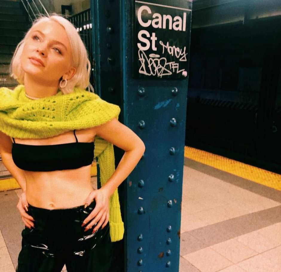 Zara Larsson-Wow photo