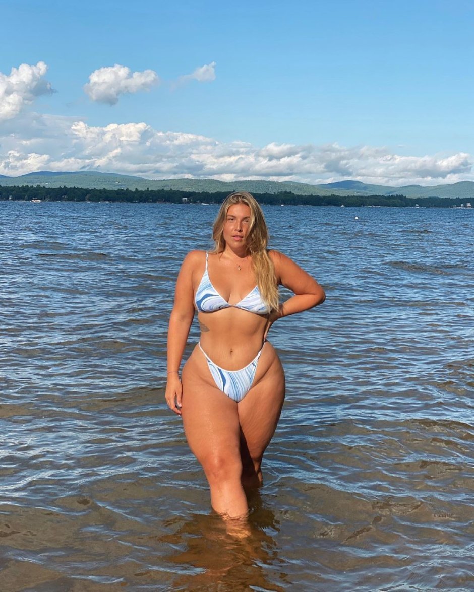 Stefani Viada Plus Size