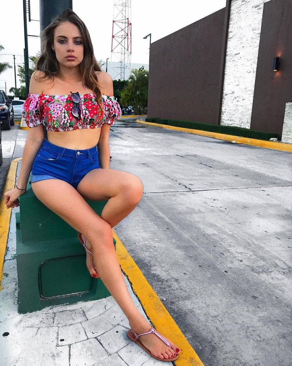 Ksenia Chumicheva Feet