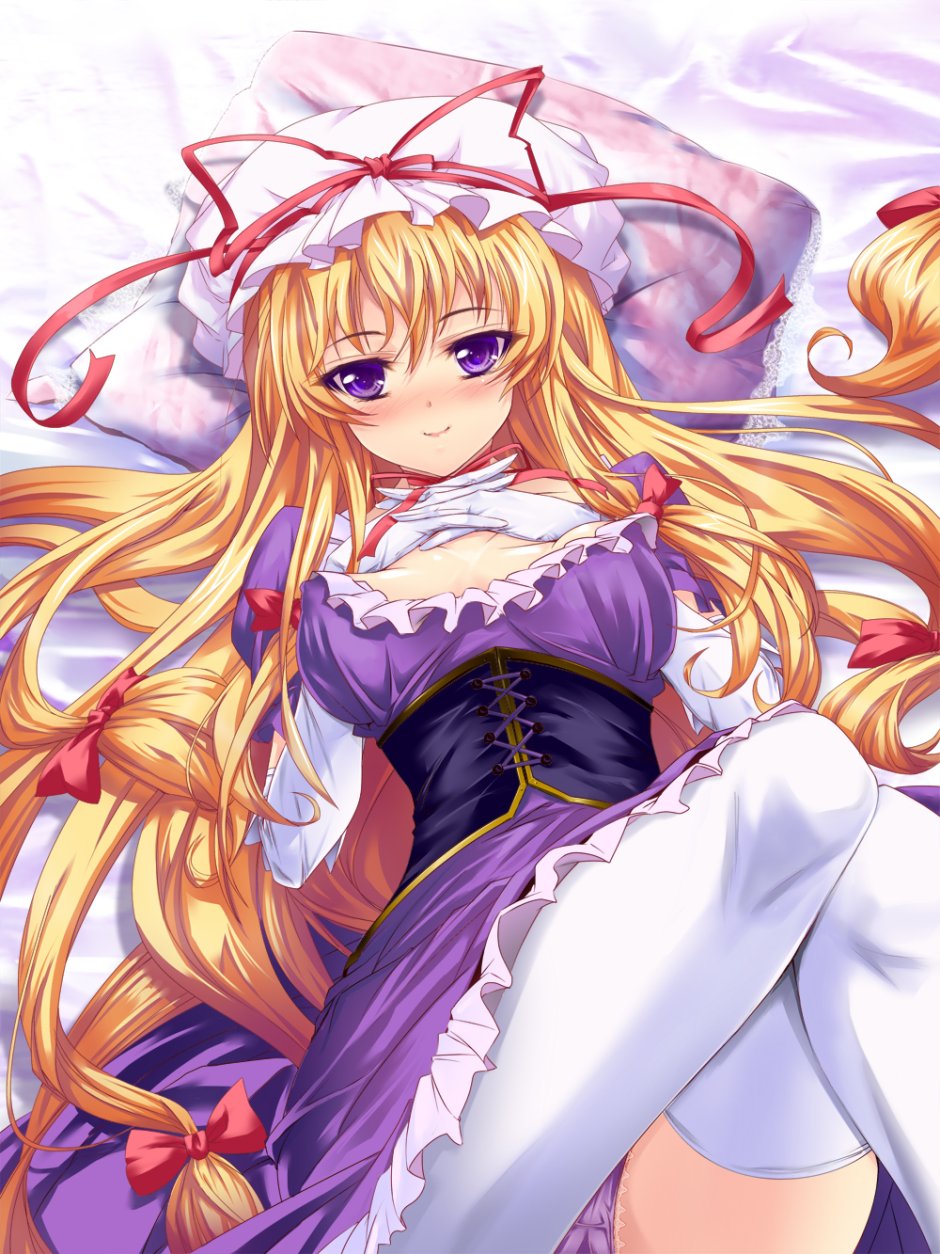 Yukari Yakumo Nipples