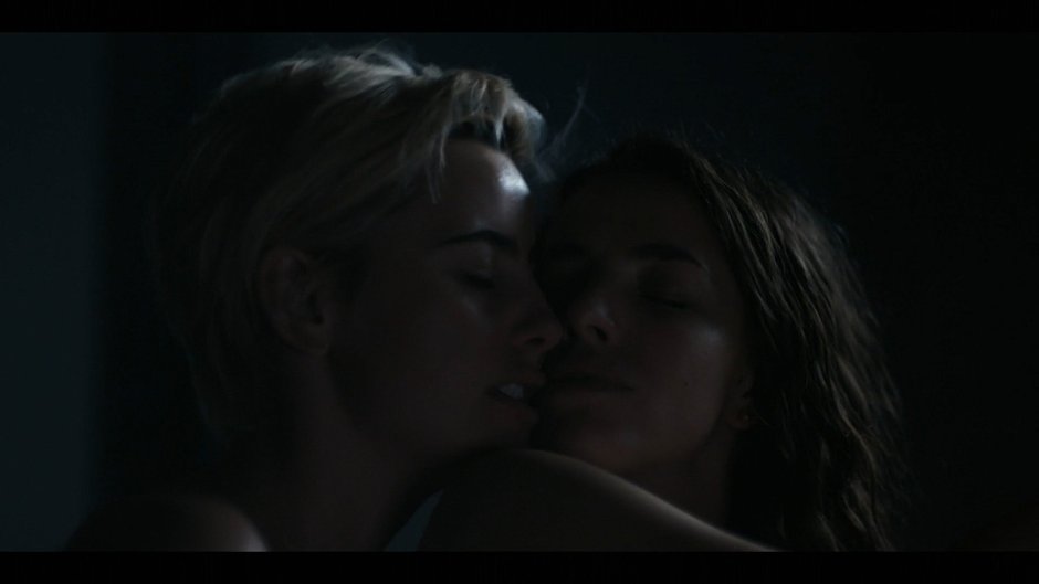 STEPHANIE ALLYNNE & Leisha Hiley