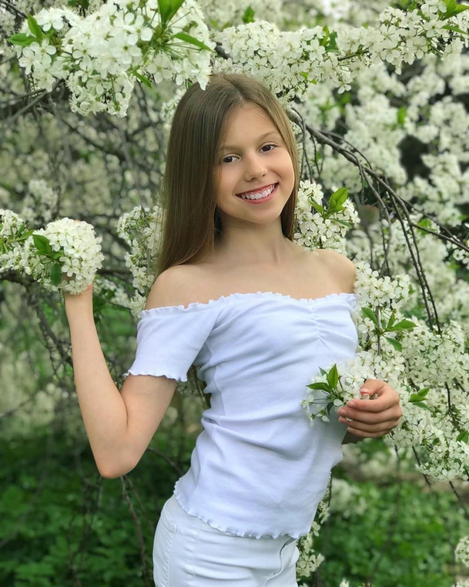 Maria Kryuchkova Ballerina