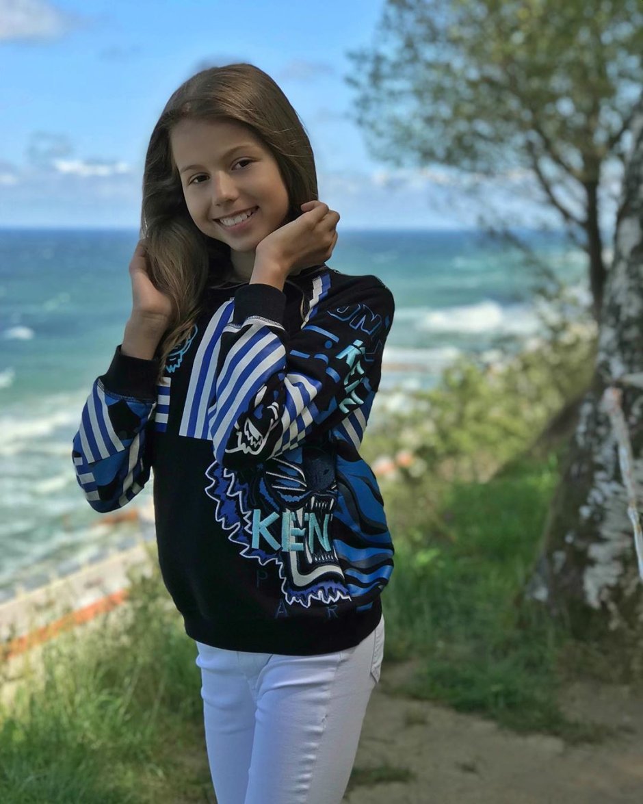 Pavel Markidan Hockey wife
