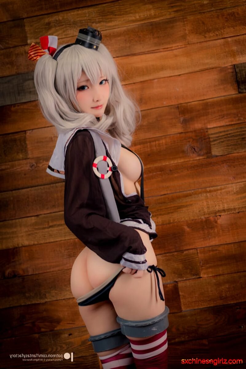 Komachi Aka Fantasy Factory 18+Naked