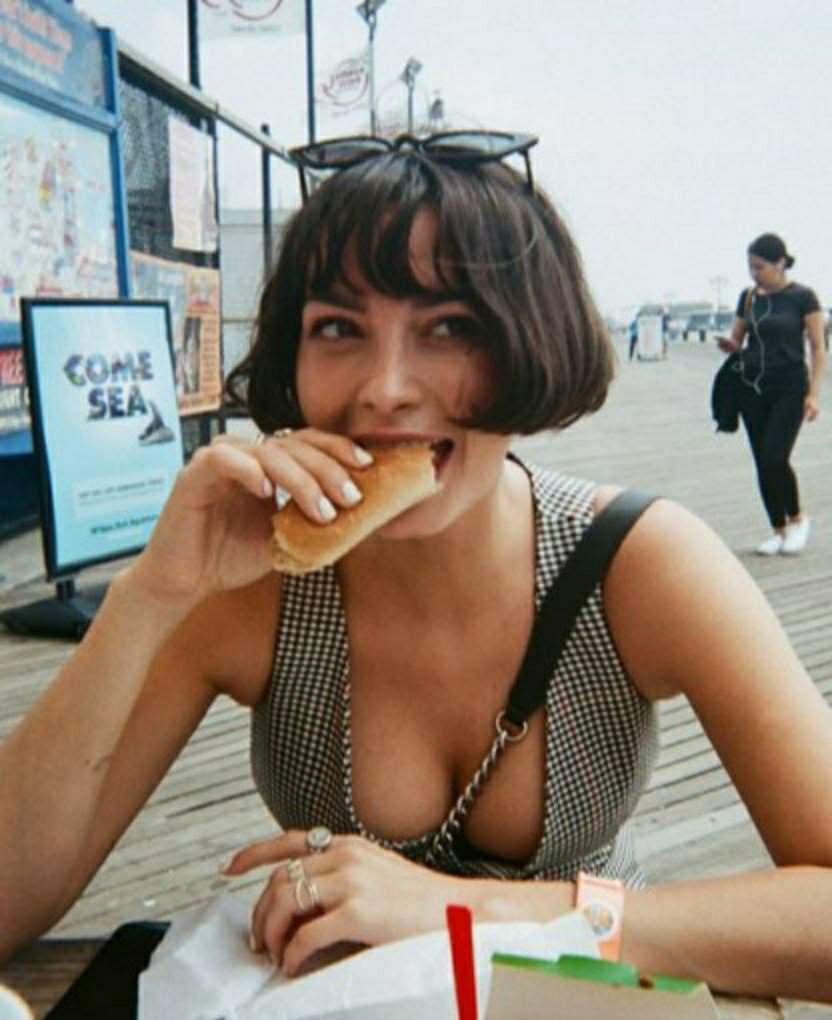 Taylor Lashae Hot