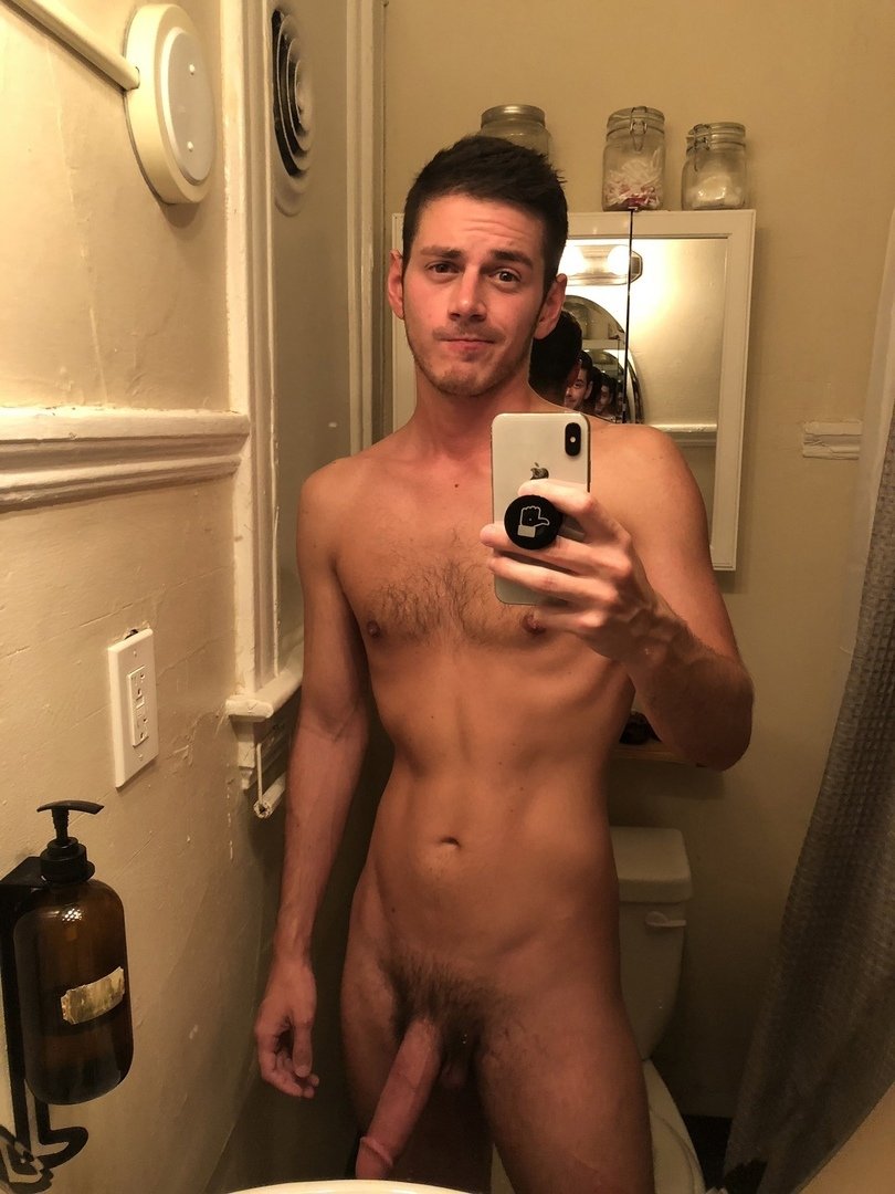 Charlie Hannem Naked Member