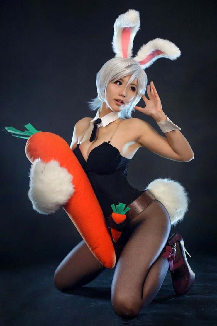Cosplay armor