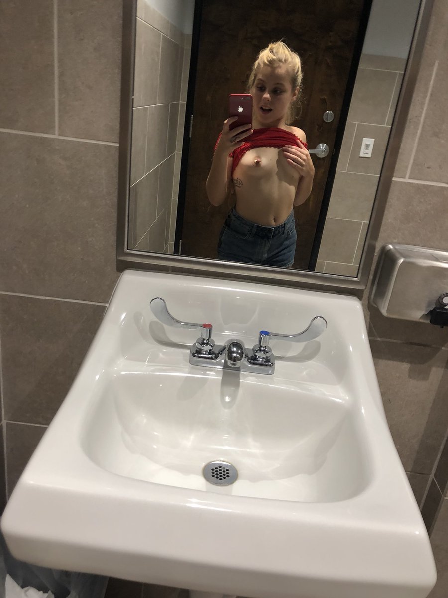 Skylar Valentine Blowjob