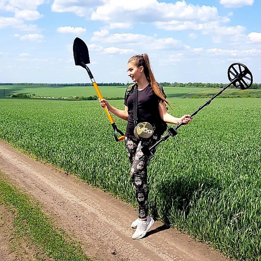 The treasure hunter Lana