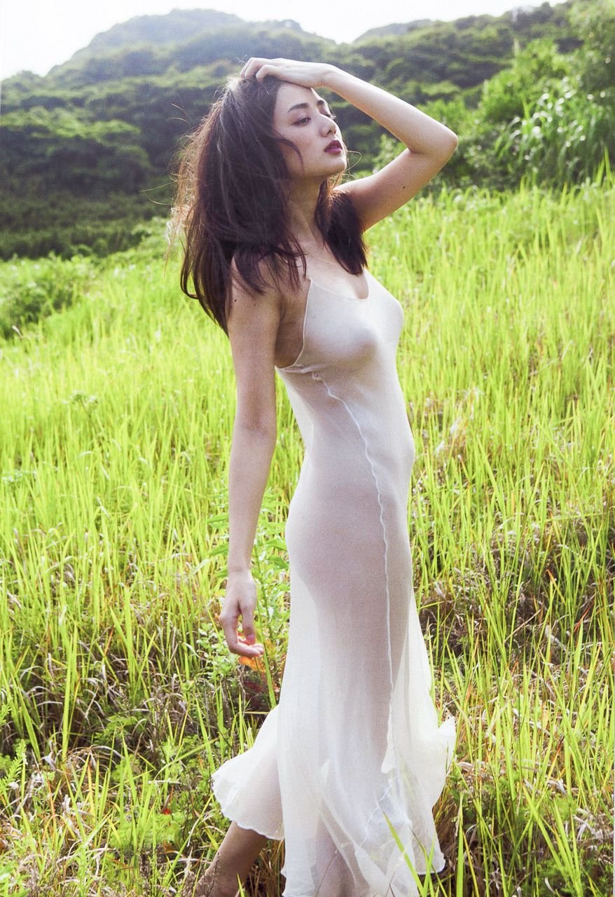片山 萌 美 (moemi katayama) Erotica