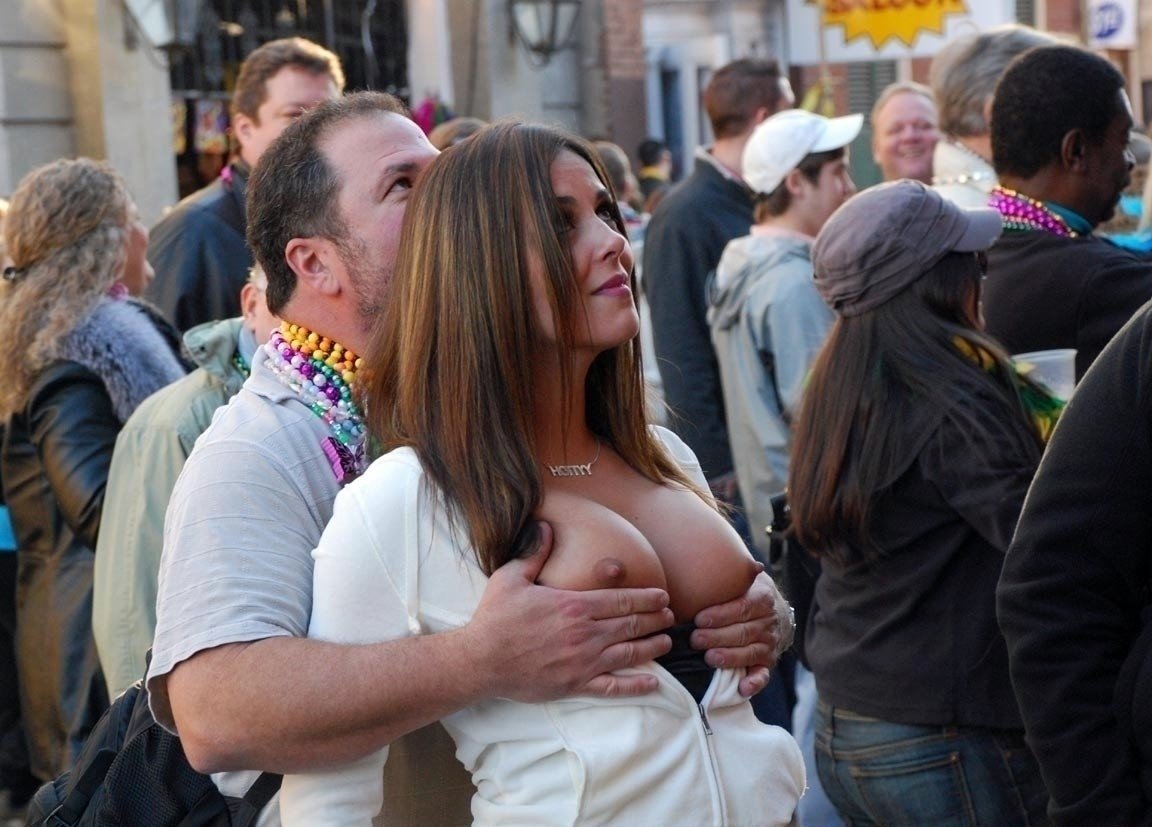 Beautiful Public Tits - Groping tits public - 72 photo