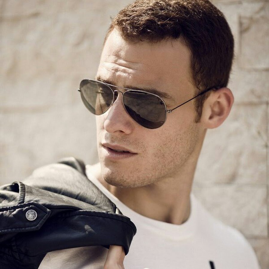 Anyl Ilter and Kerem Bursin