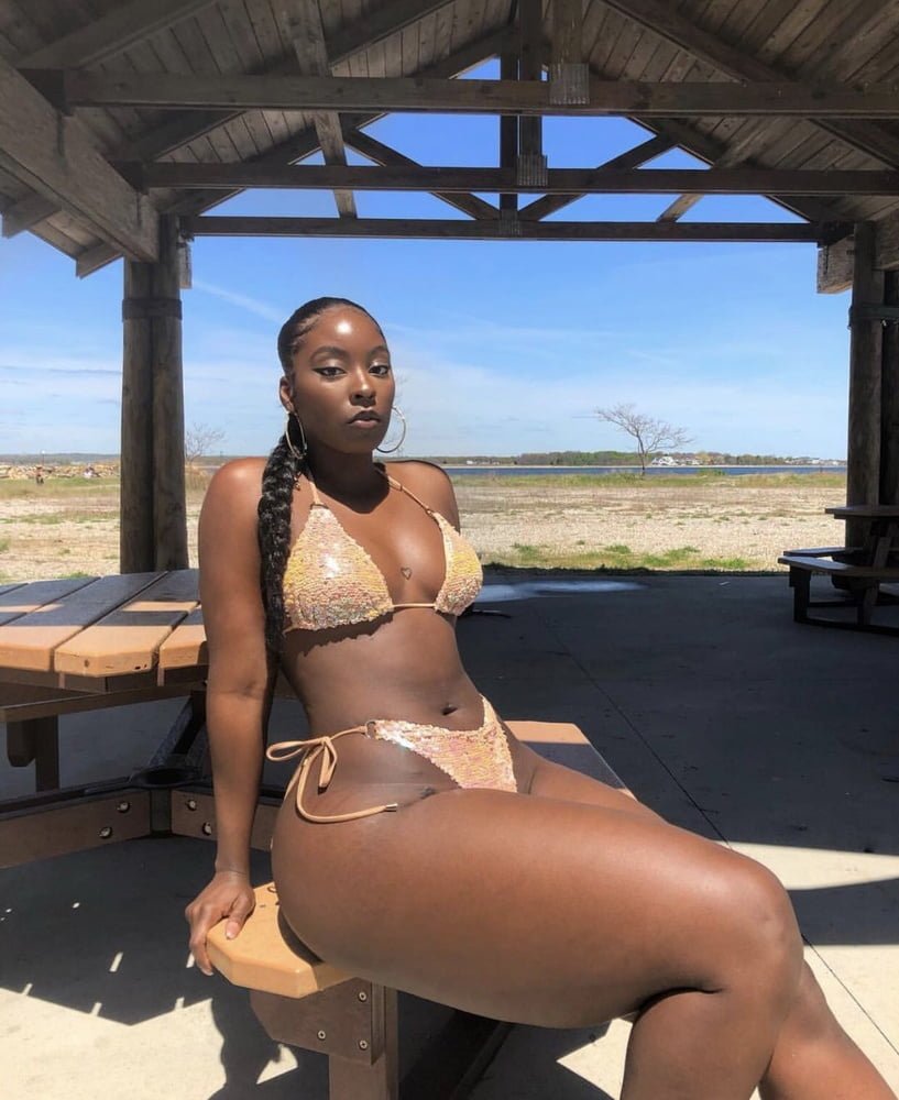 Kelly Johnson Ebony