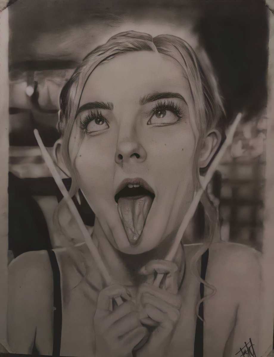 Yulia Romanova Eva Elfie