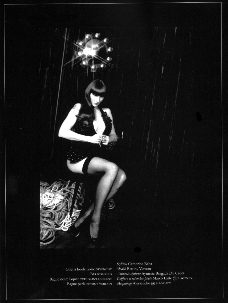 Spermula 1976, Eve Ionesko
