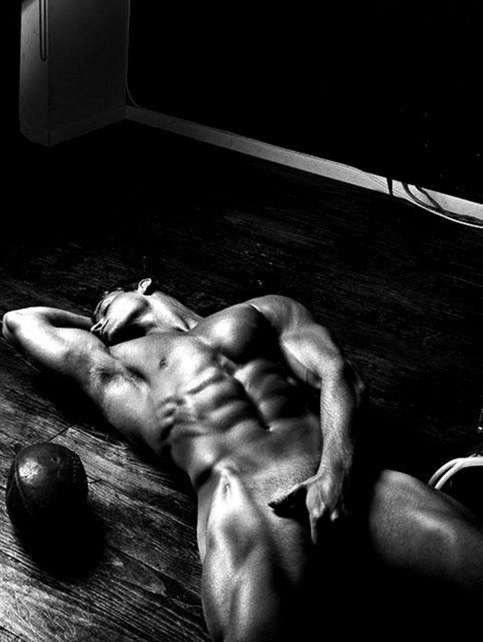 The most beautiful naked guys