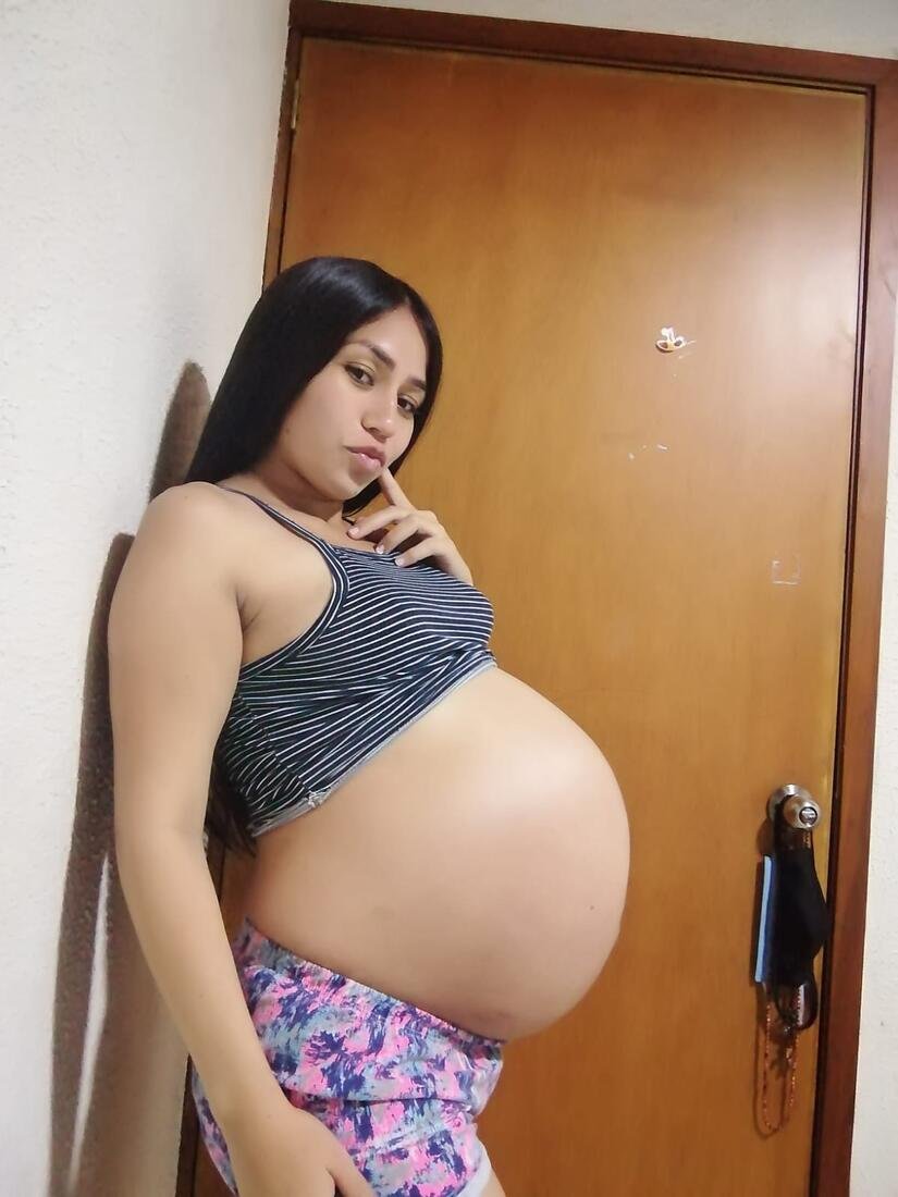 Naked Pregnant Cute Latina Talia | Gay Fetish XXX